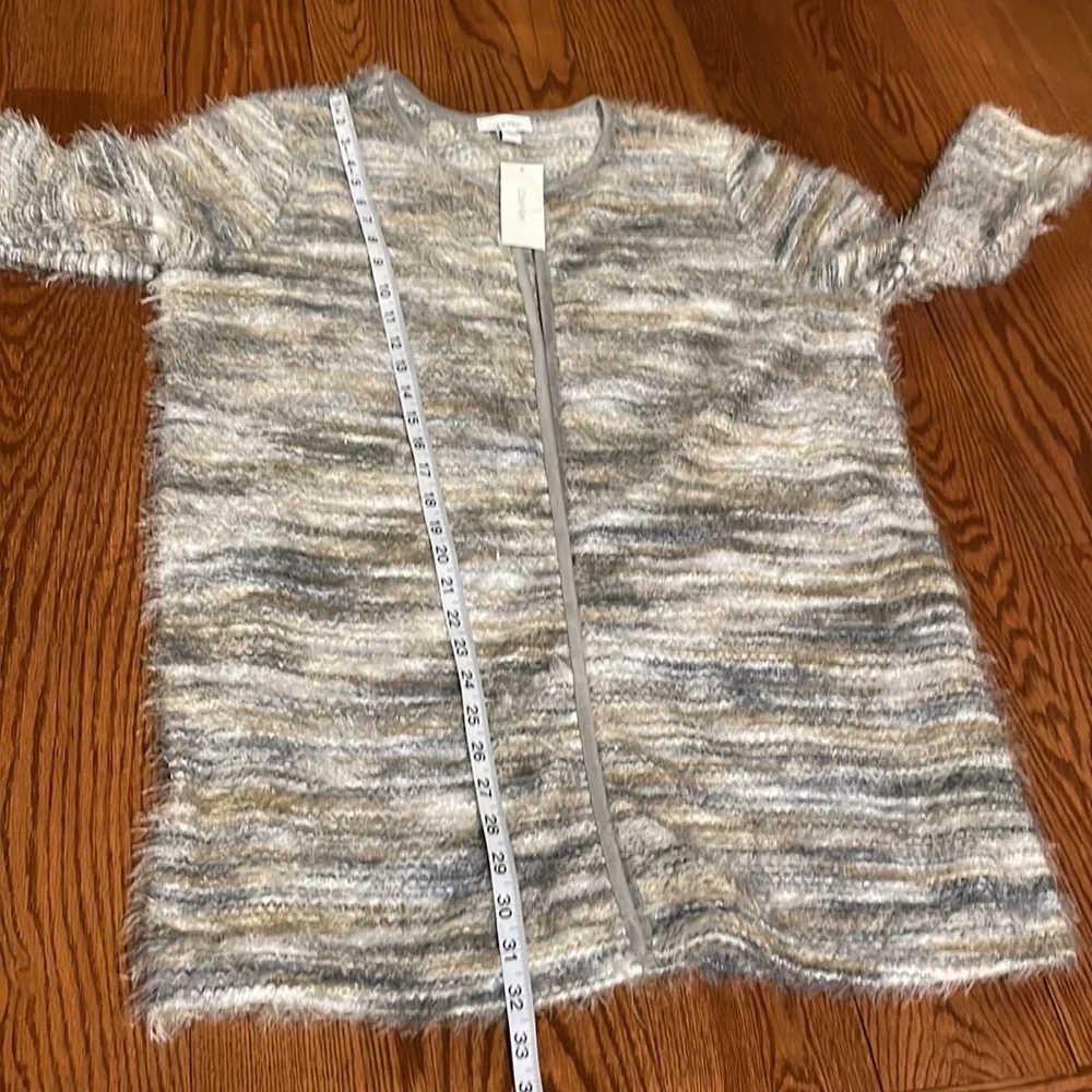NWT Calvin Klein women’s cardigan knit sweater light 1 hook neck closure fuzzy L